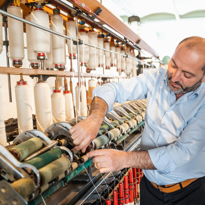 Demonstratie textielmachines