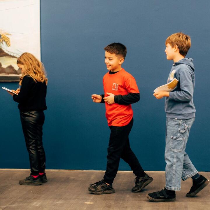 Kinderen op zoektocht in S.M.A.K.