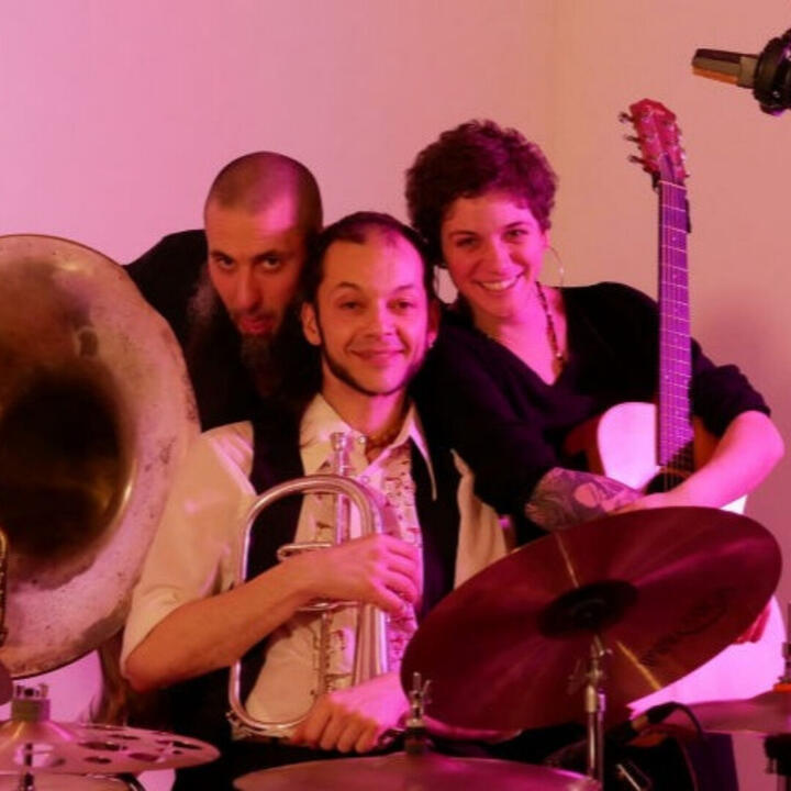 Charlotte Renwa Trio