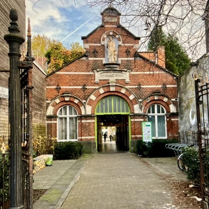 Schooltje in wijk Brugse Poort