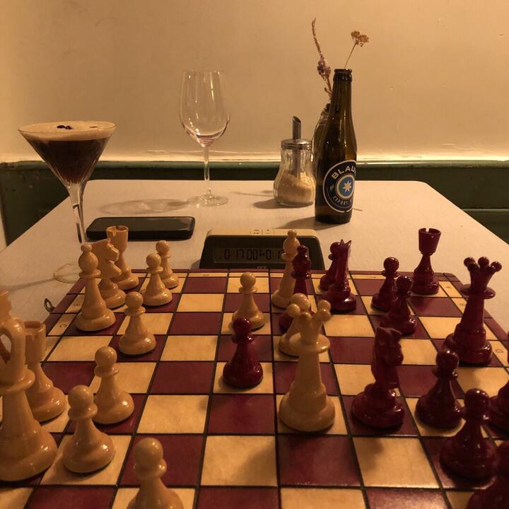 Schaaksessies at Ludo