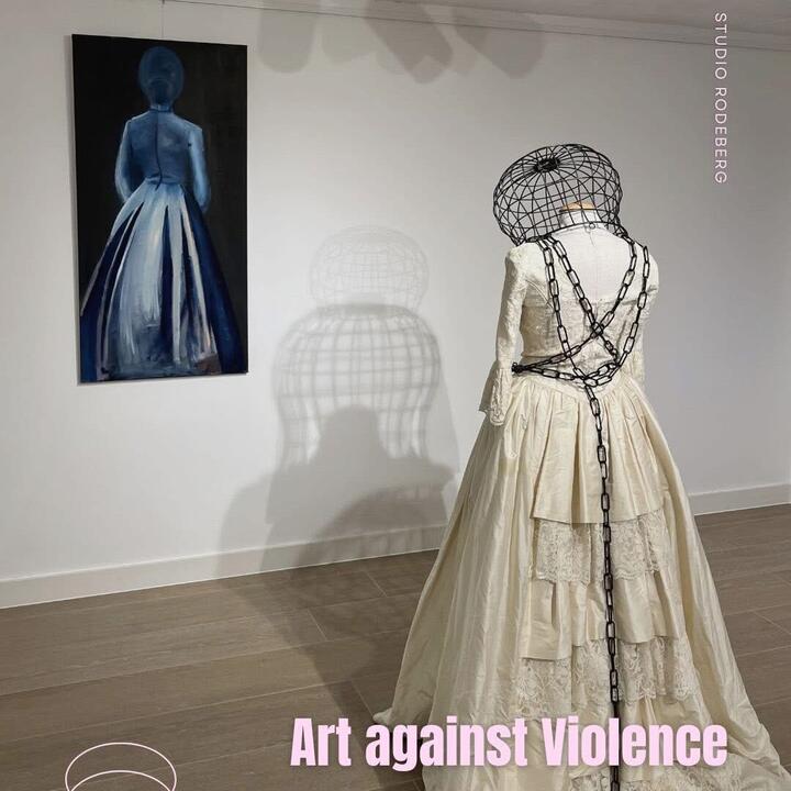 Art against Violence. Kunstenaars tonen in beelden hoe zij grensoverschrijdend geweld hebben ervaren.