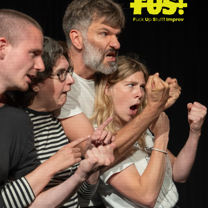 Playback Acteurs in actie met getrokken vuisten!
