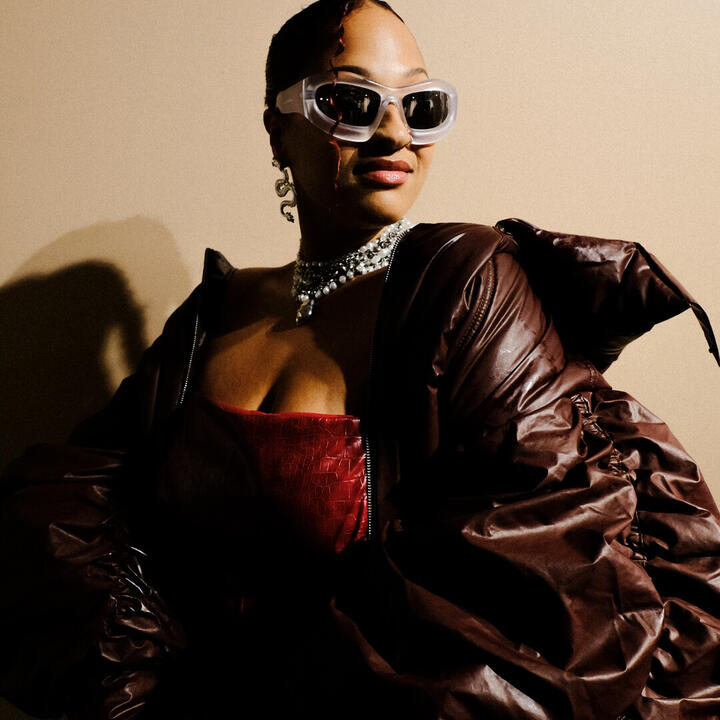 A singer-songwriter that fills every room with good energy.
