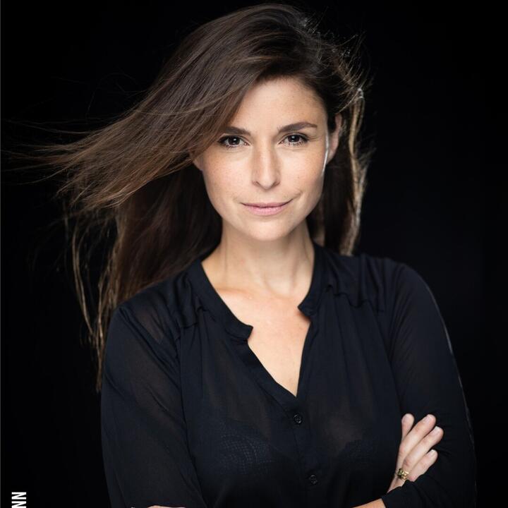 Salut la copine