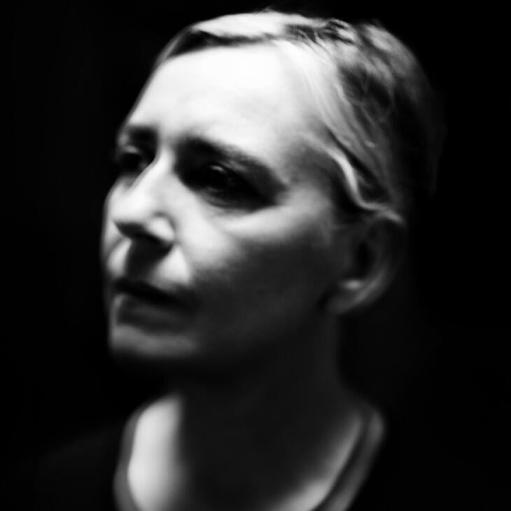 zwart-wit foto vrouw