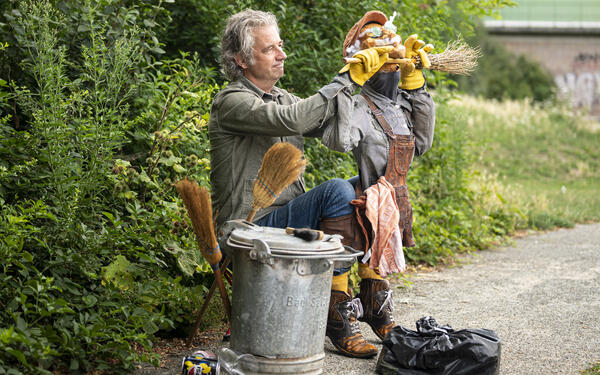 Puppetbuskers